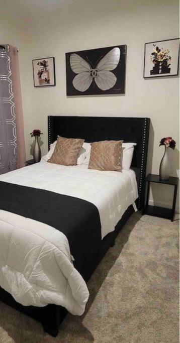 Apartamento Luxurious 3 Story Townhome *